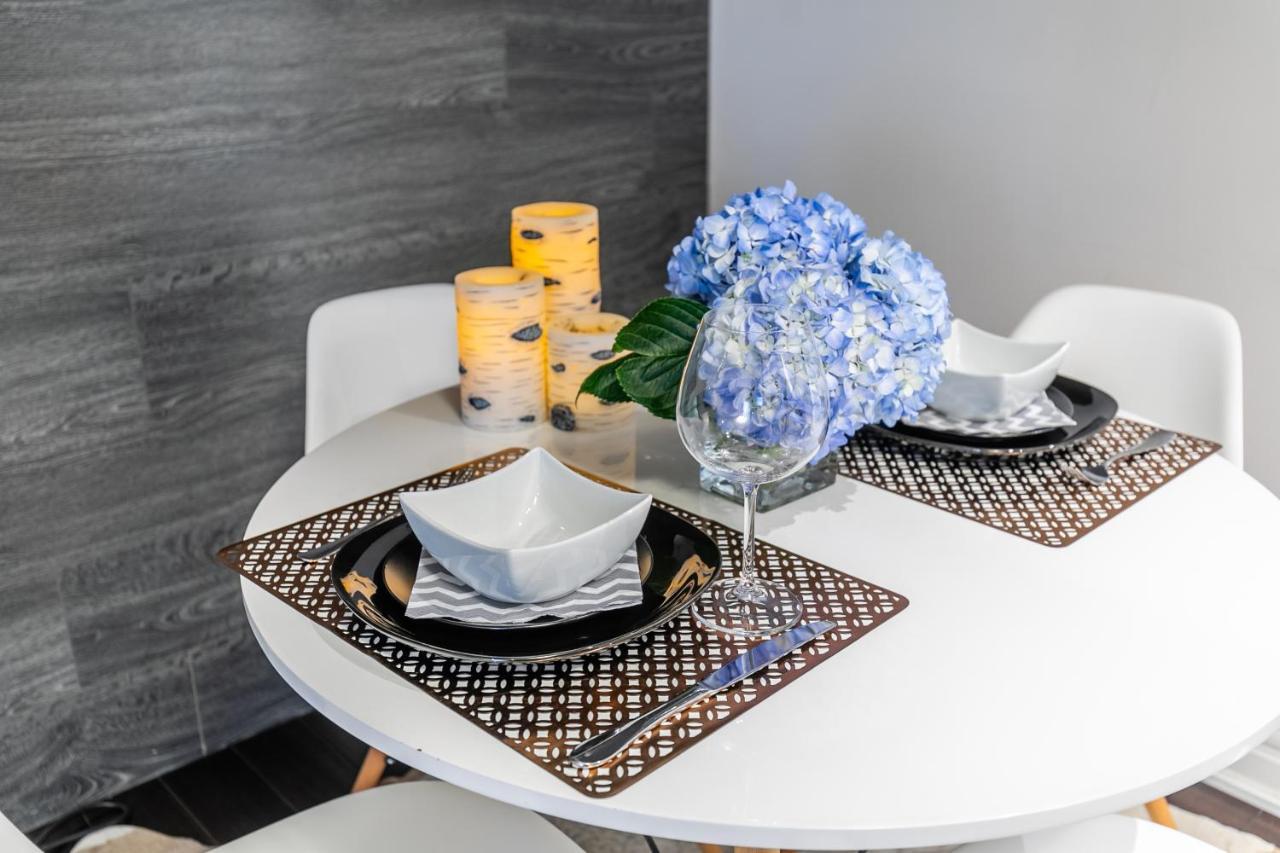Nb Urban Luxury Suites โตรอนโต ภายนอก รูปภาพ